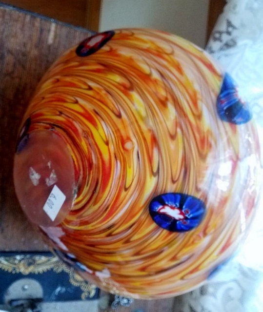 Murano Orange Vase bottom (539x640).jpg