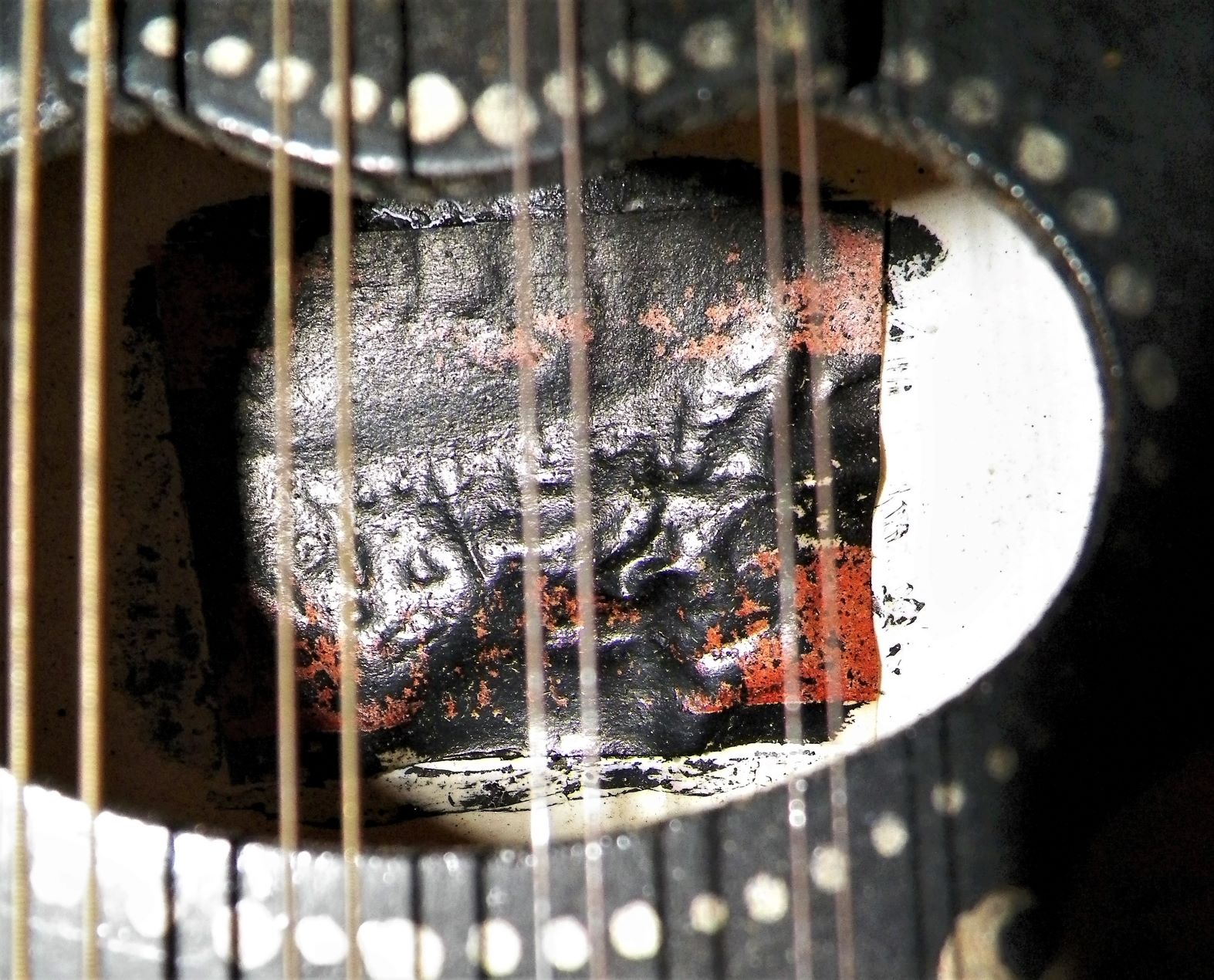MUSIC GUITAR MANDOLIN 4AAAZZ.JPG