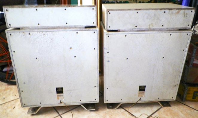 MUSIC SPEAKERS LLOYDS 1A_AAA.JPG