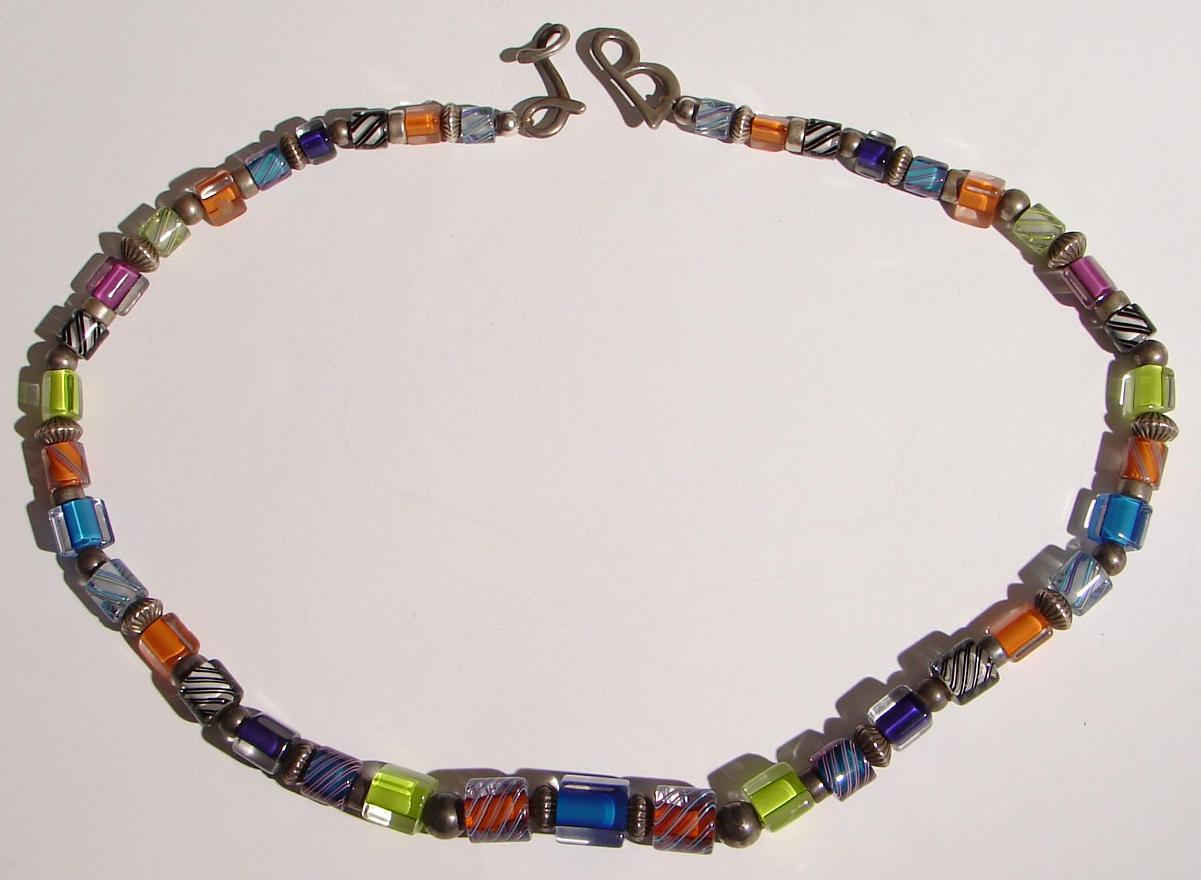 Necklace-Glass_Beads-LB-oa.jpg