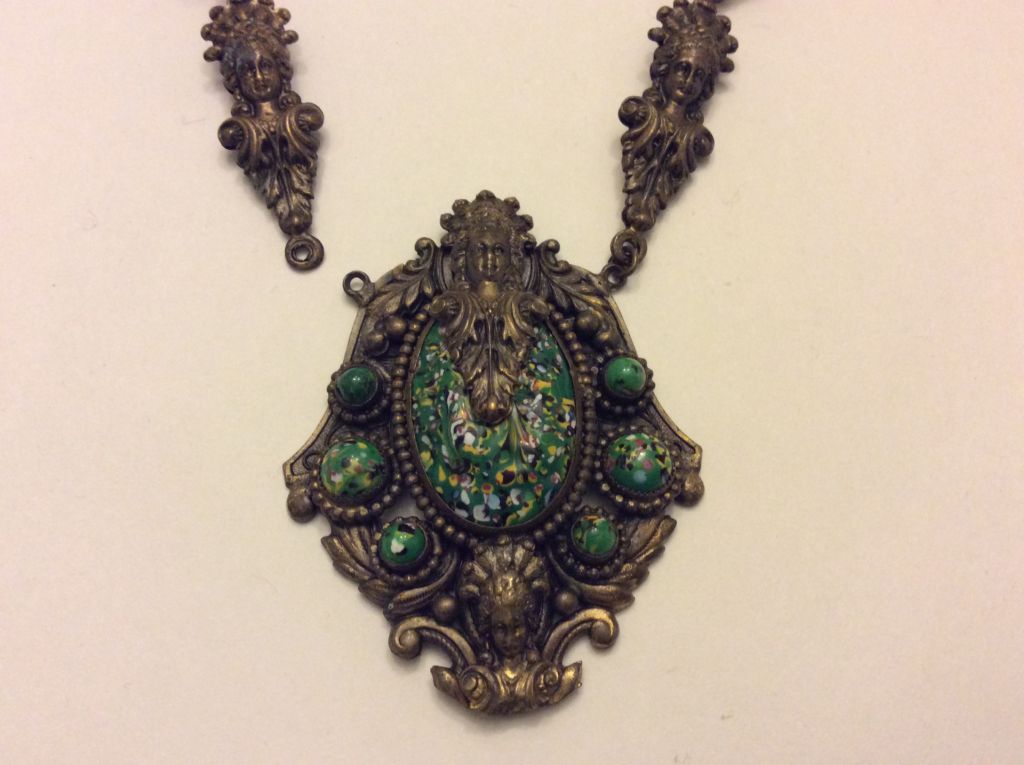 Necklace green focal.JPG