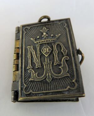 Notre Dame photo book.JPG