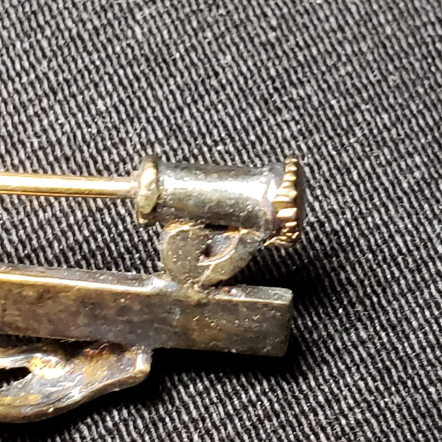 Help needed to identify this pin | Antiques Board