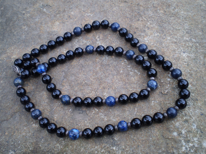 onyx necklace2.jpg