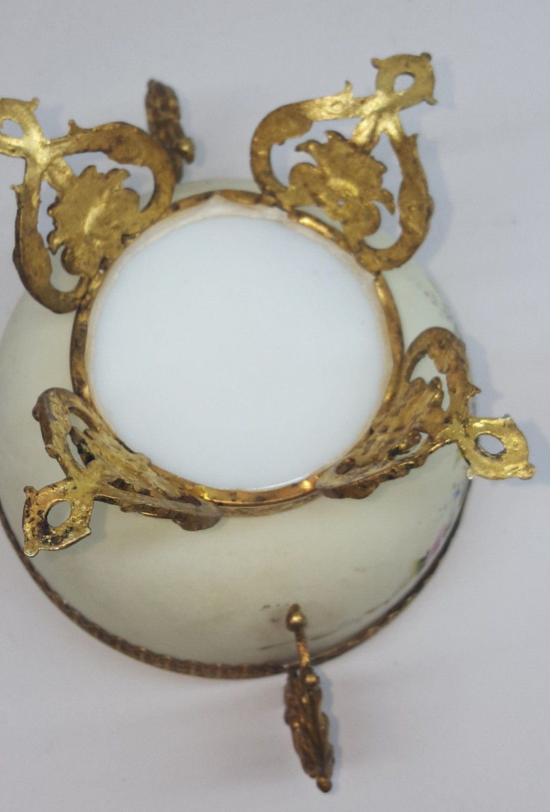 opaline trinket box biedermeier messing4.jpg