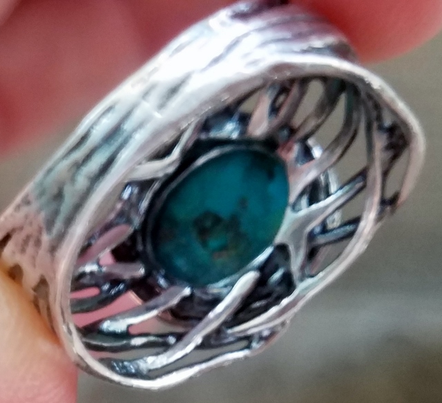 Opulenta ring back (640x584).jpg