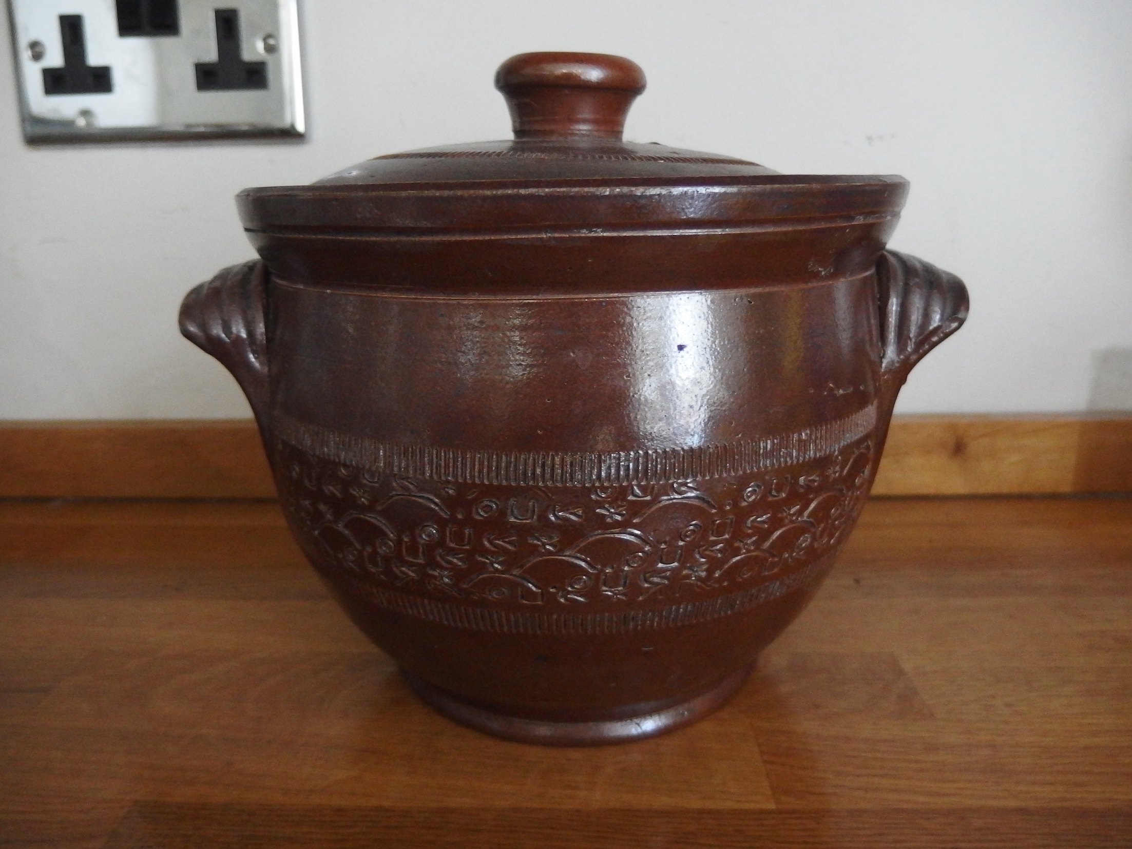 Unmarked Salt Glazed Large Lidded Pot | Antiques Board