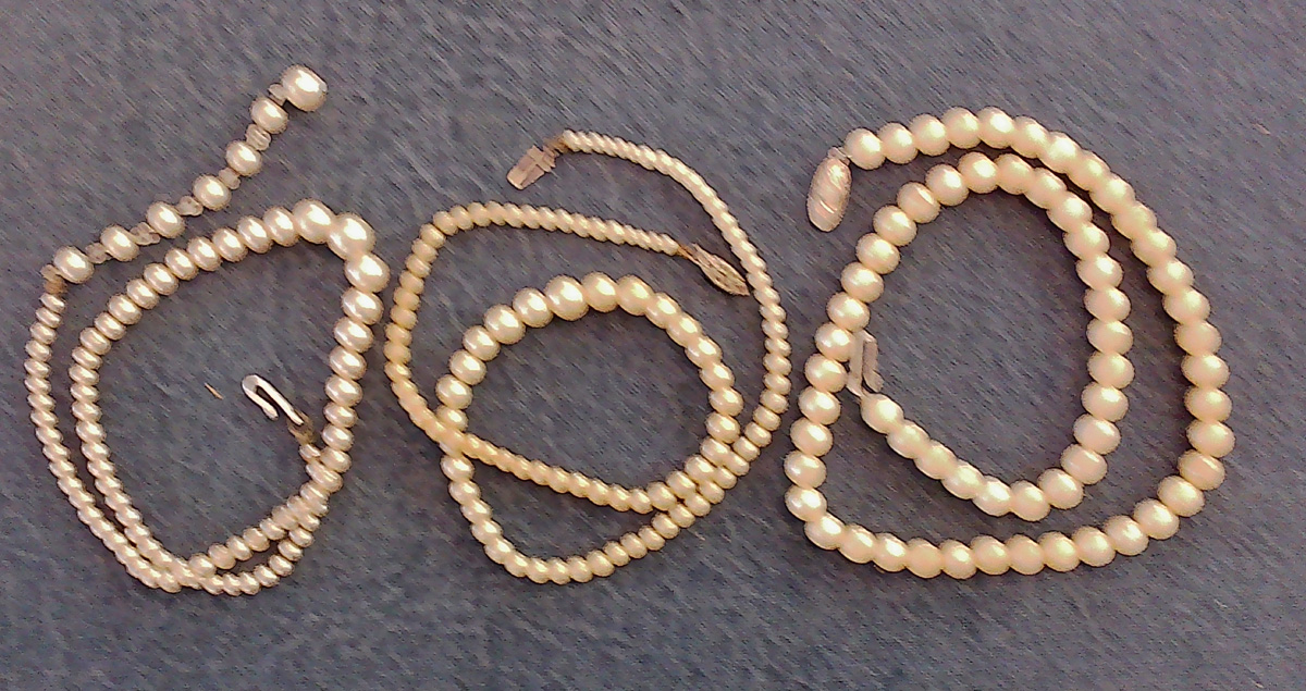 pearls1.jpg