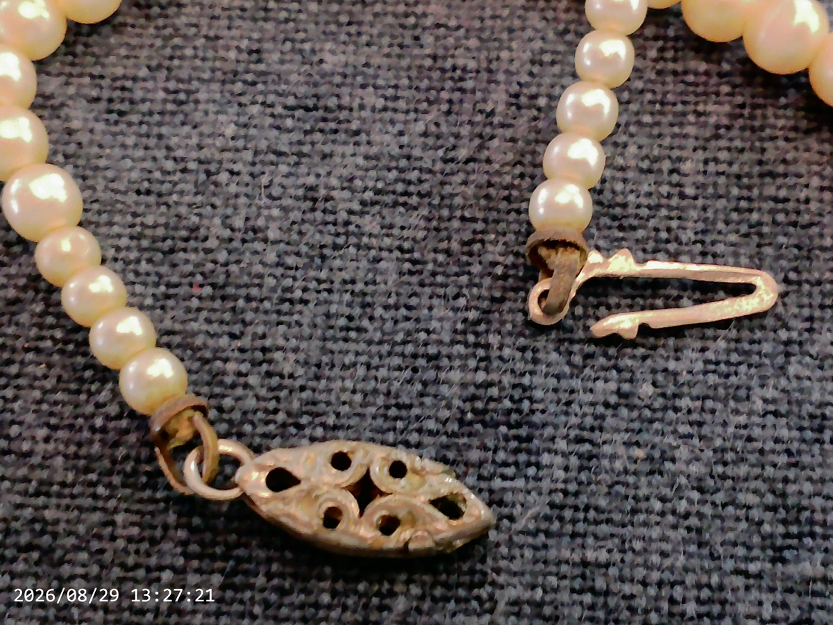 pearls2.jpg