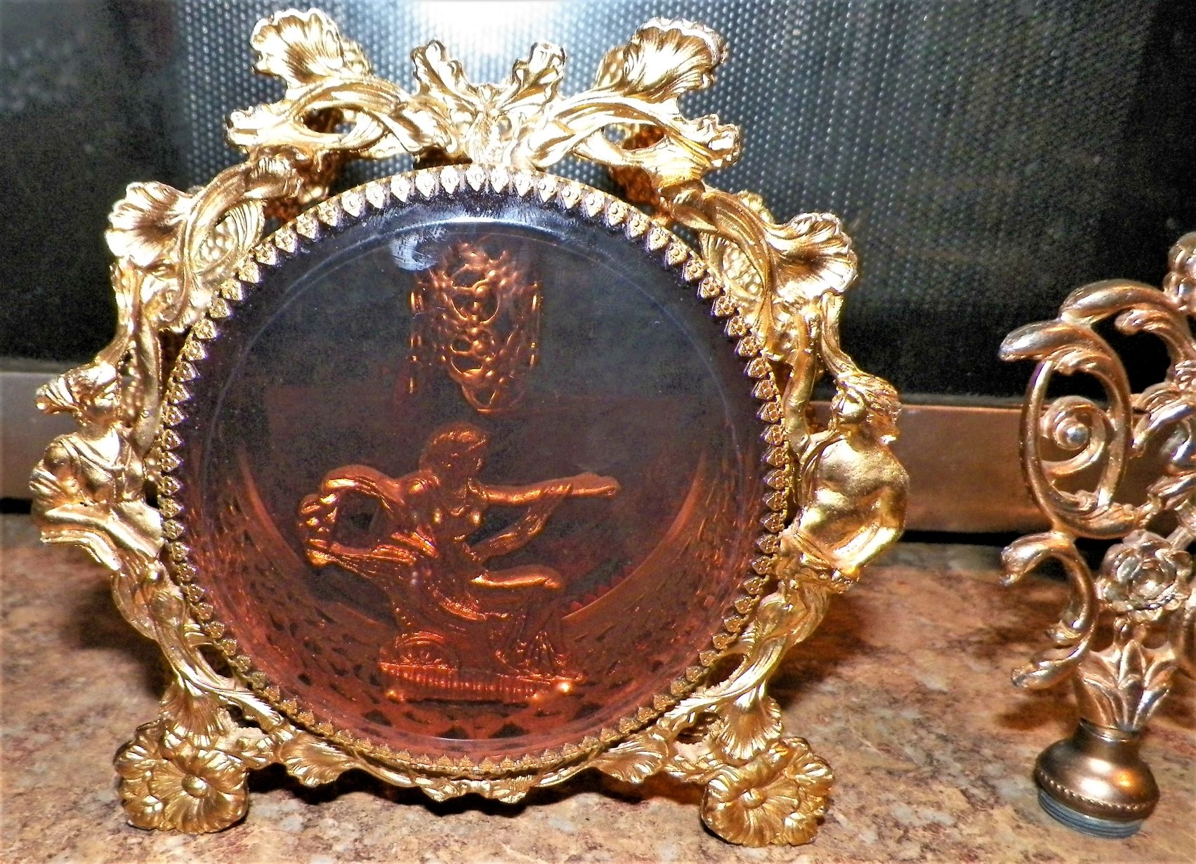 PERFUME BOTTLE FILLIGREE ORMOLU 2AA reduced.JPG