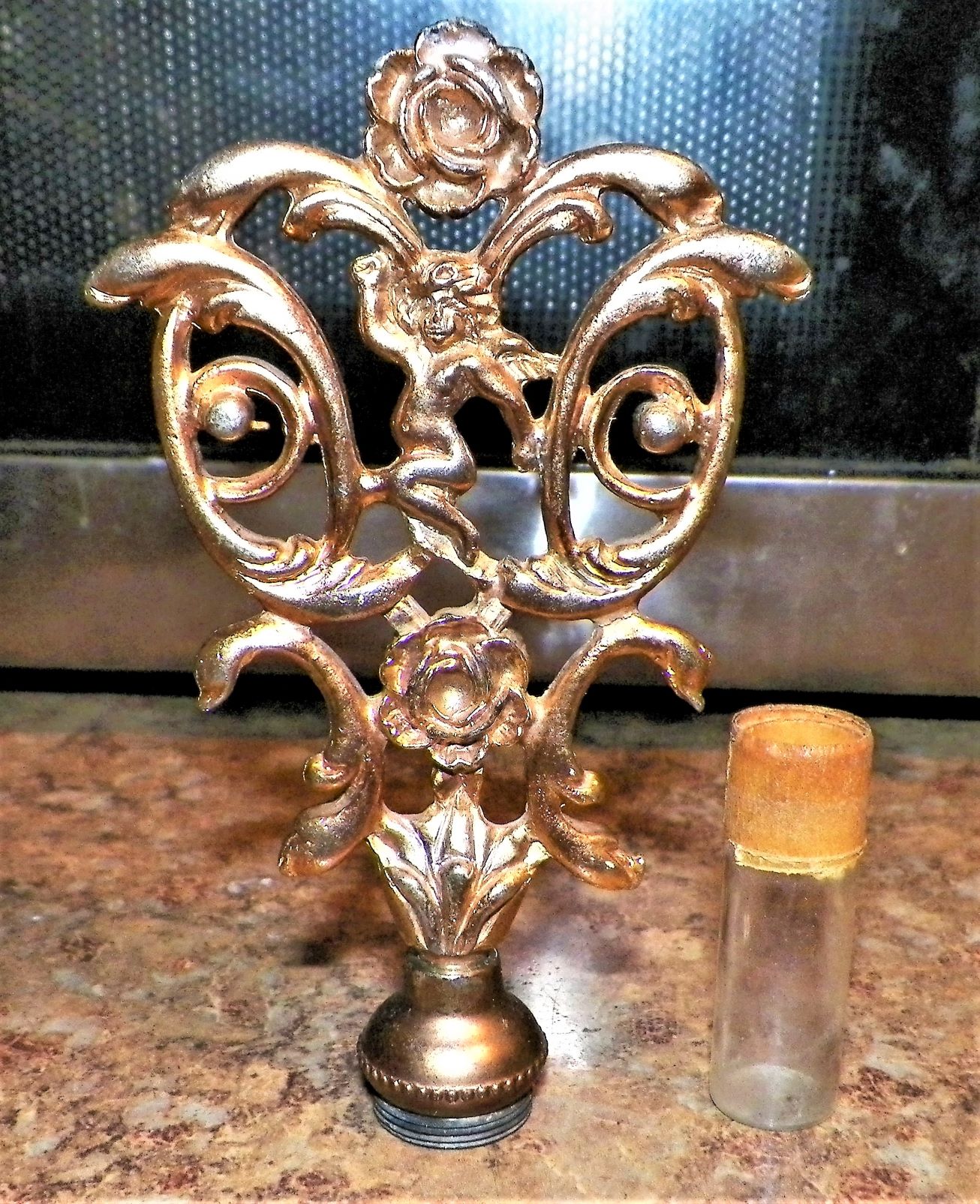PERFUME BOTTLE FILLIGREE ORMOLU 4AA.JPG