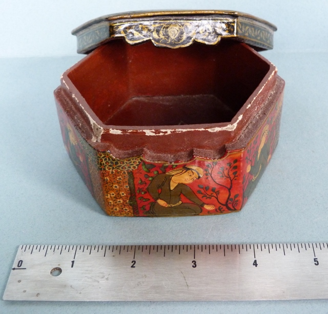 Persian hexagonal box 2 (640x613).jpg