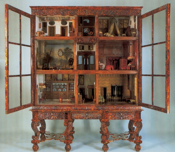 Petronella Oortmans.jpeg