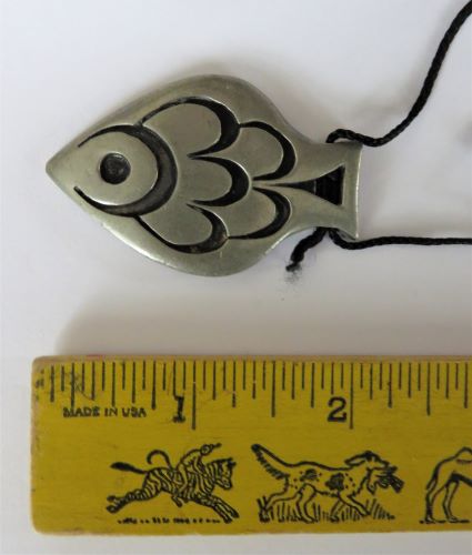 pewter fish pendant front.JPG