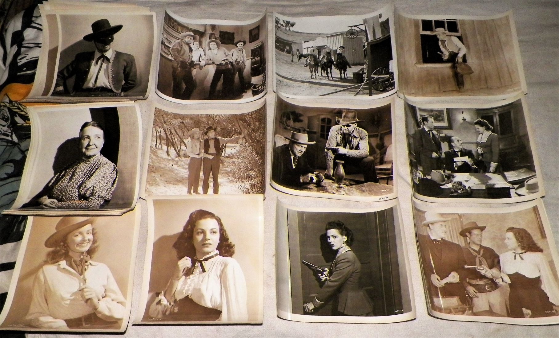 PHOTOGRAPH WESTERN 6AA.JPG