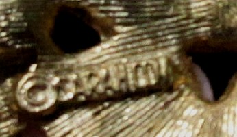 pin Sarah Coventry.JPG