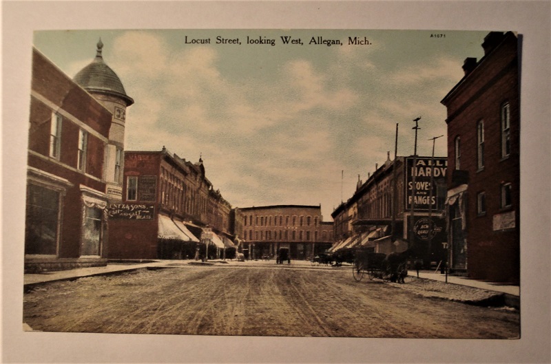 postcard allegan mich locust street.jpg