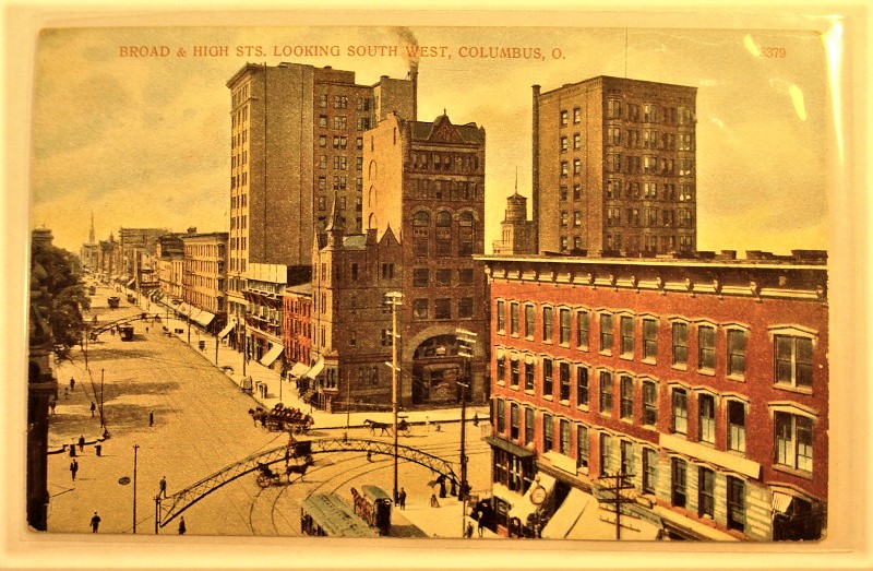 postcard columbus broad and high.jpg