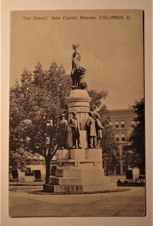postcard columbus ohio statue state capitol.jpg