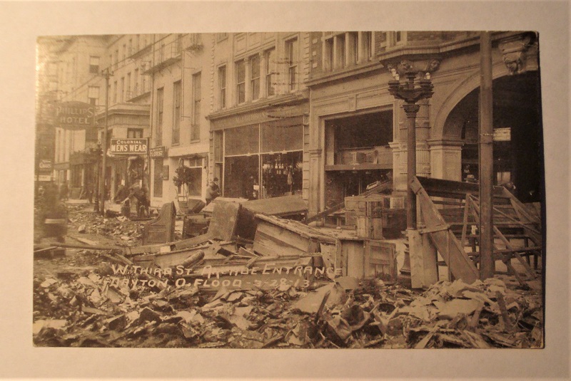 Postcard Dayton OH 3rd Street Arcade.jpg