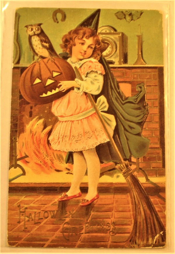 postcard halloween girl w pumpkin boomstick.jpg