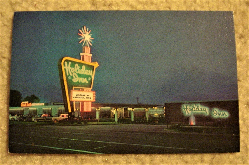 postcard motel 1.jpg