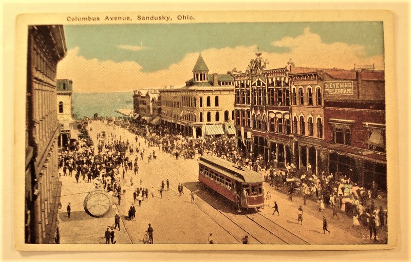 postcard sandusky ohio columbus ave.jpg