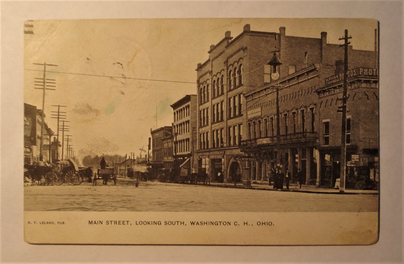 Postcard Washington C. H. Ohio Main Street.jpg