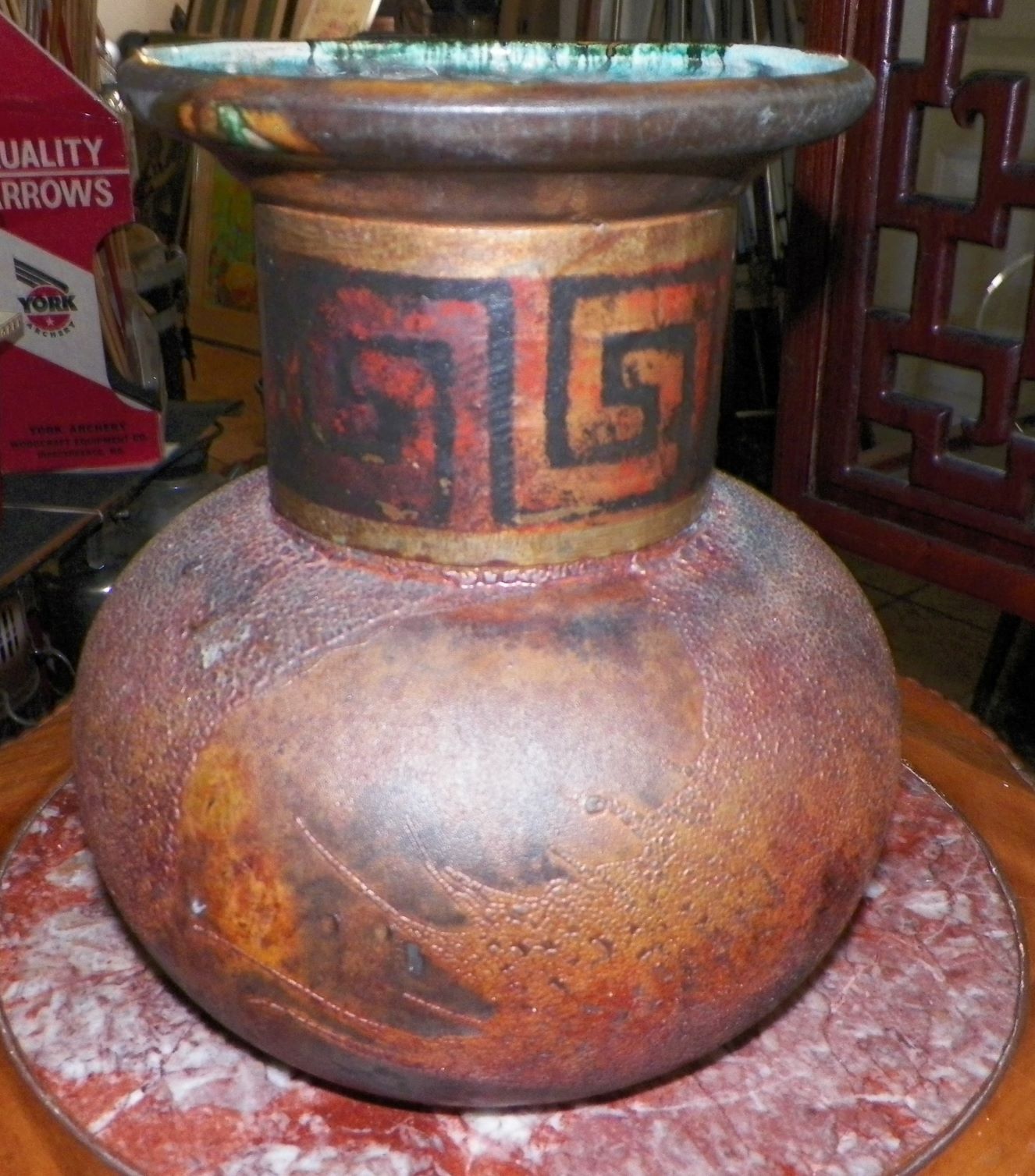 POTTERY 35 SIGNED VASE BOWL 3A_AA.JPG