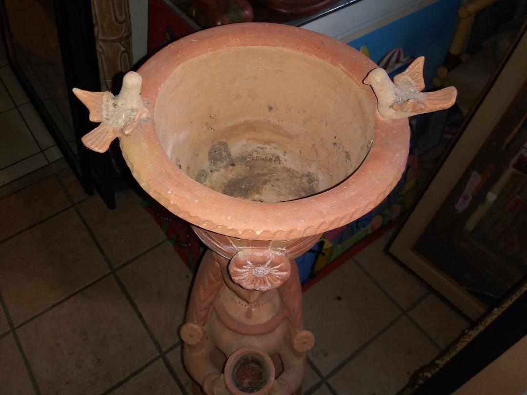 POTTERY BIRD BATH STATUE GIRL 3AA.jpg