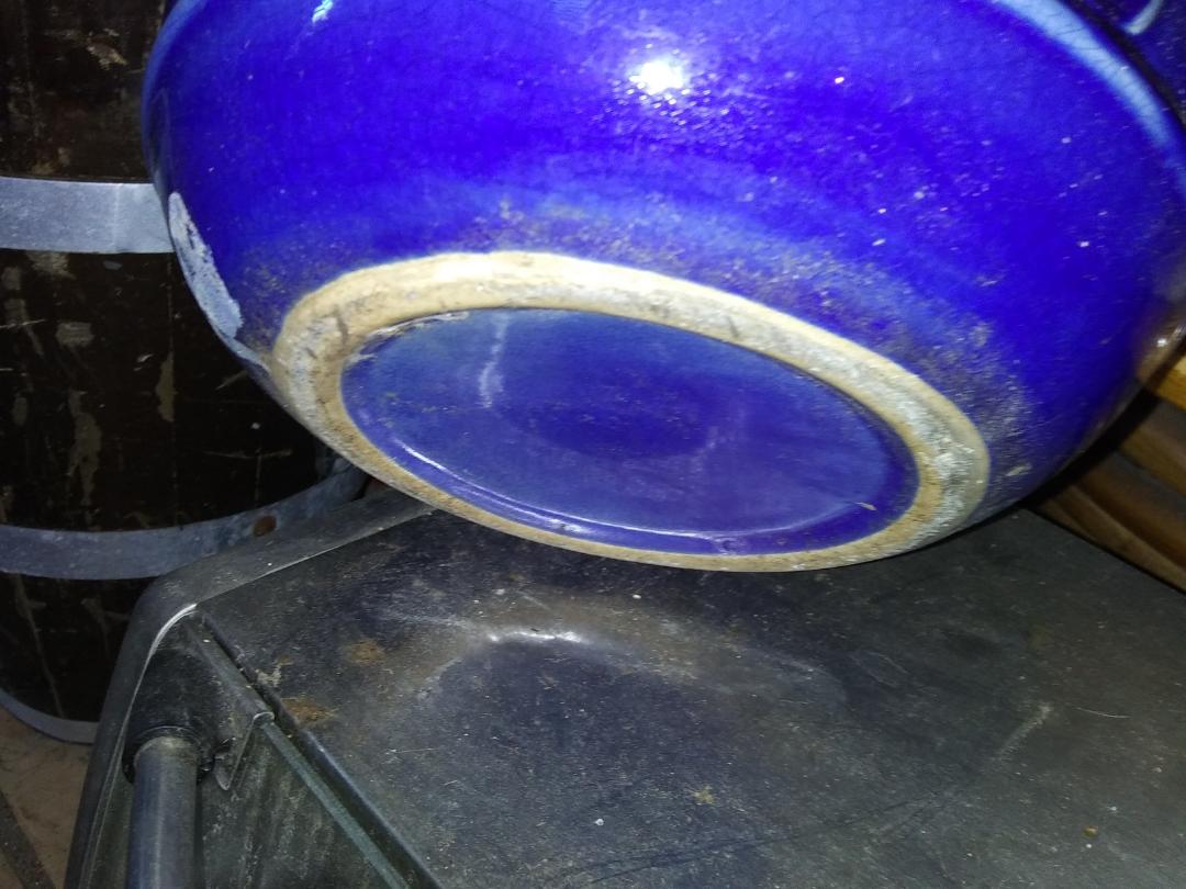 POTTERY BLUE OIL LAMP PAIR 2AA.jpg