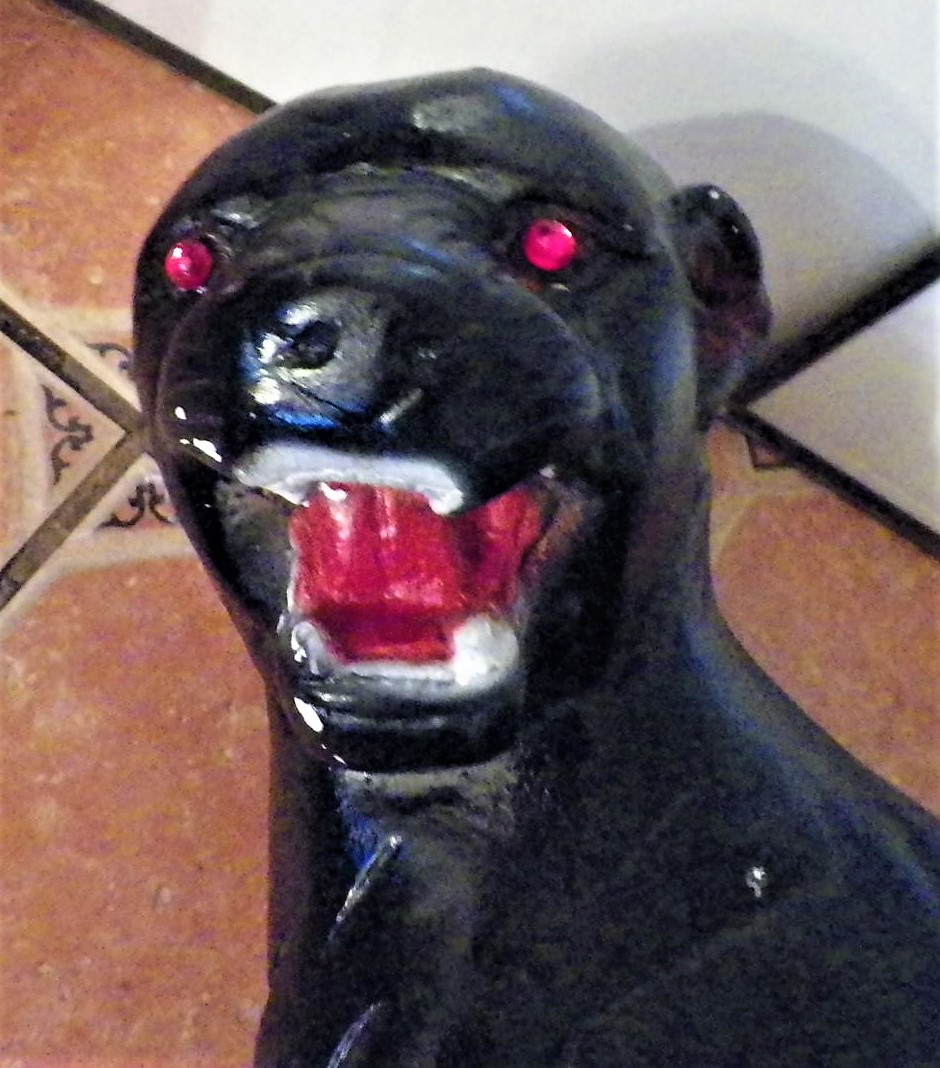 POTTERY CERAMIC BLACK PANTHER STATUE 2DAA (2).JPG