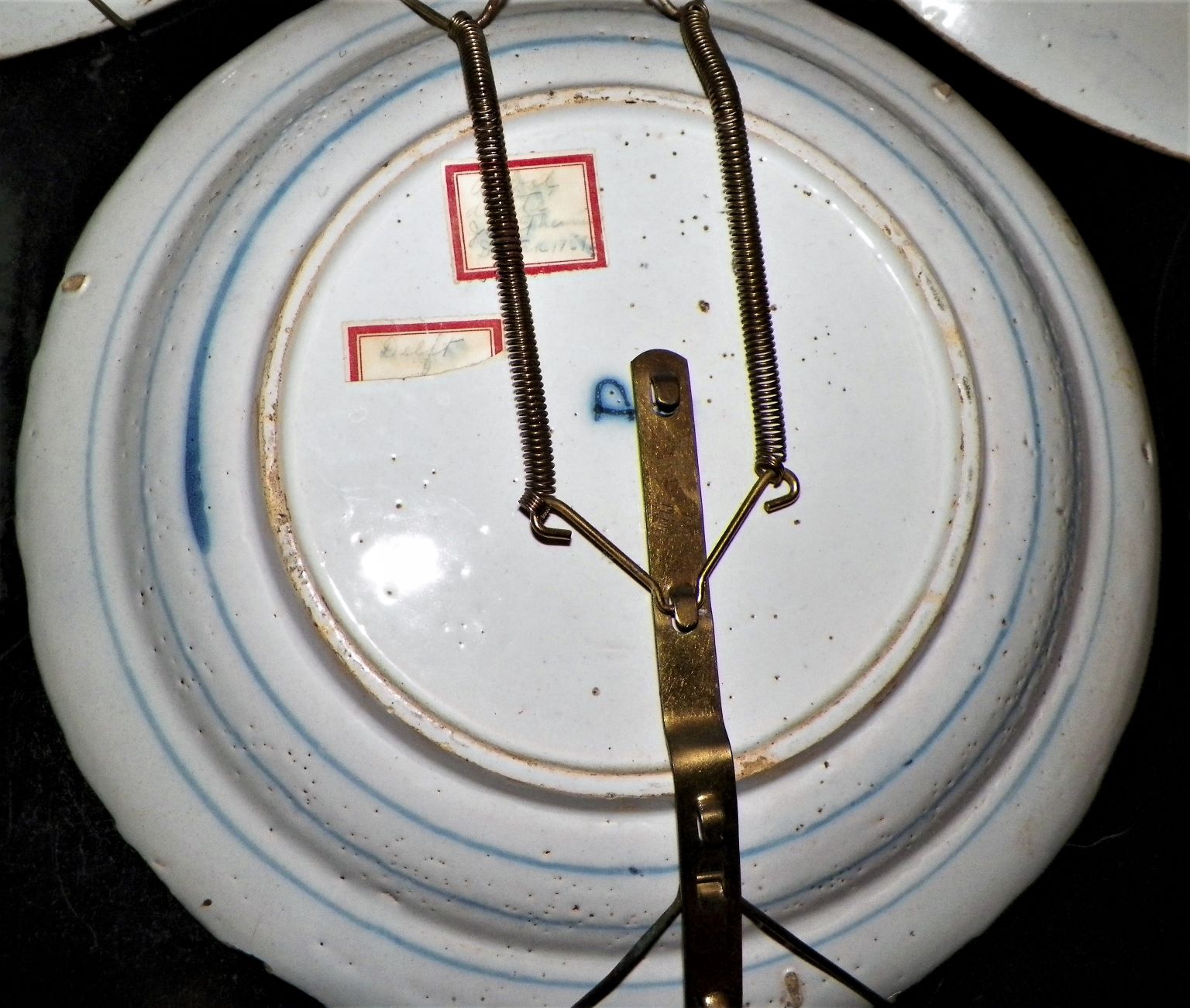 POTTERY DELFT 1751 PLATES 5AA.JPG