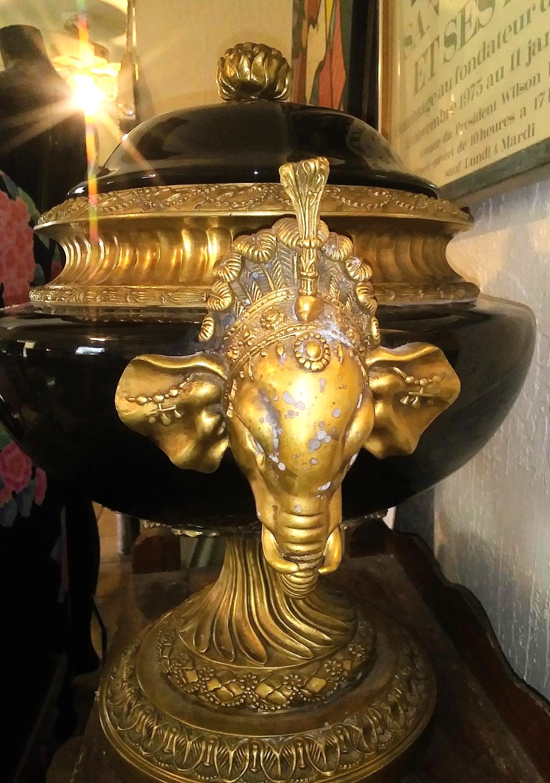 POTTERY ELEPHANT HANDLE JAR 2A_AA.jpg