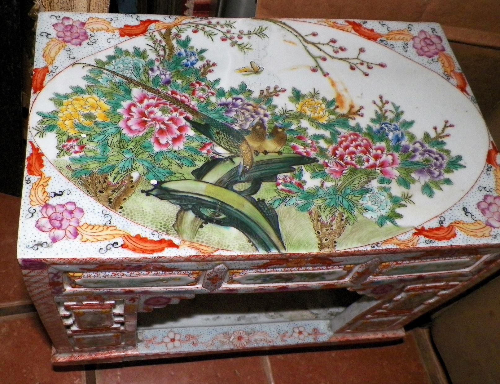 POTTERY GARDEB SEAT PLANT HOLDER SQUARE 1AAA_A.JPG