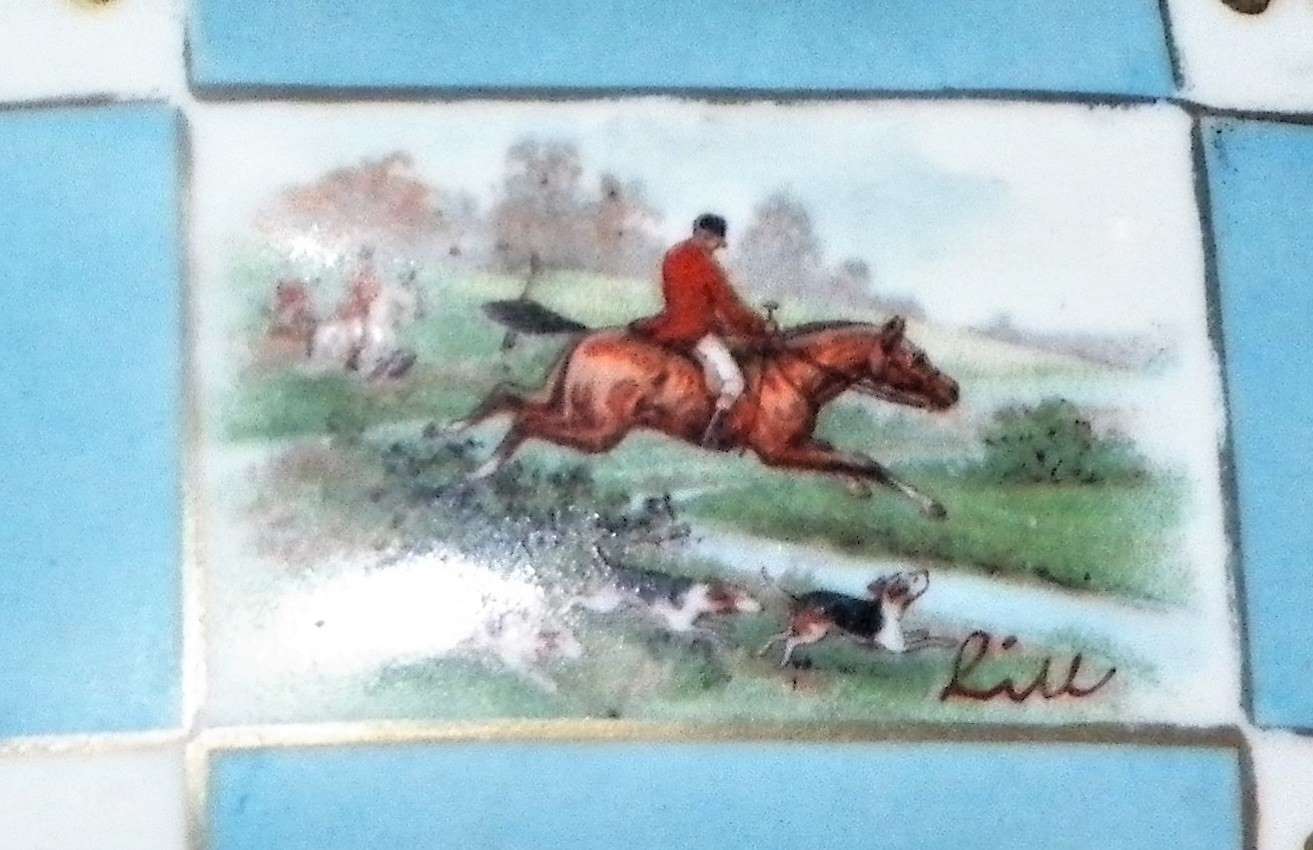 POTTERY MOM JEWELRY BOX CZECHOSLOVAKIA JBH 2AAA.JPG
