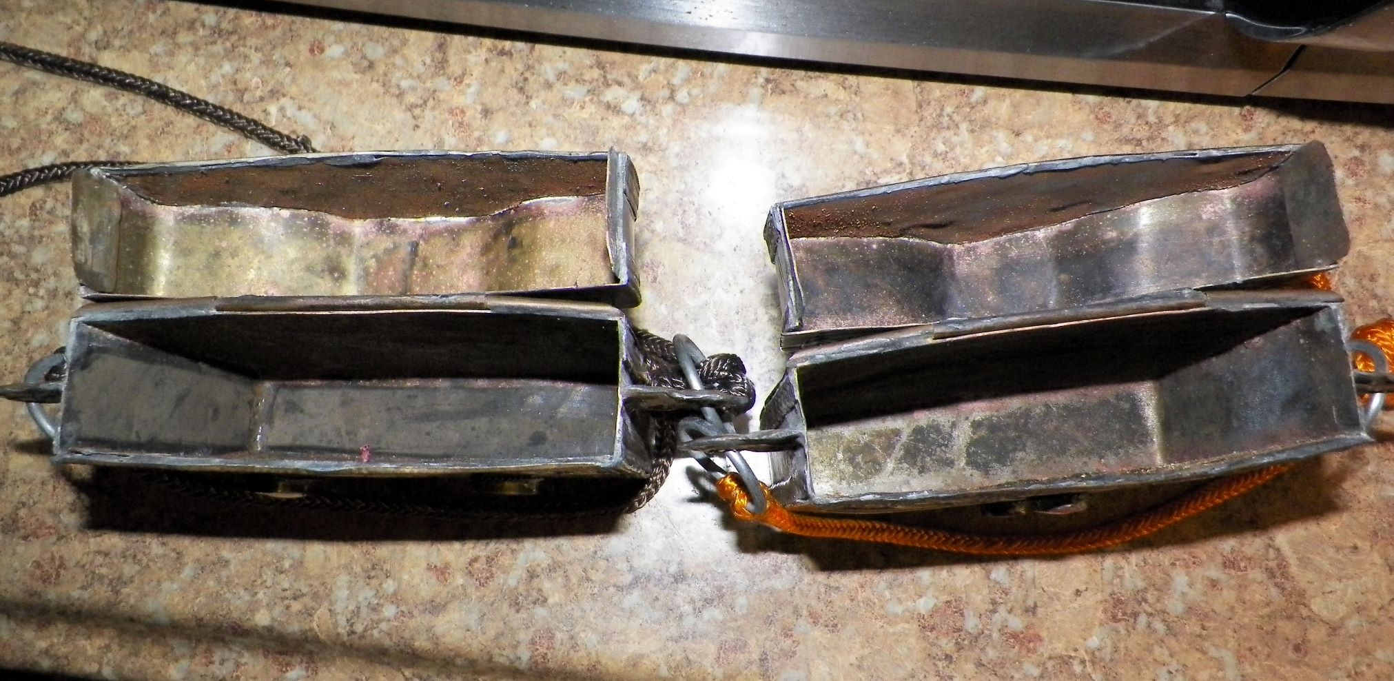 PURSE METAL PAIR 4AADDDDD.JPG