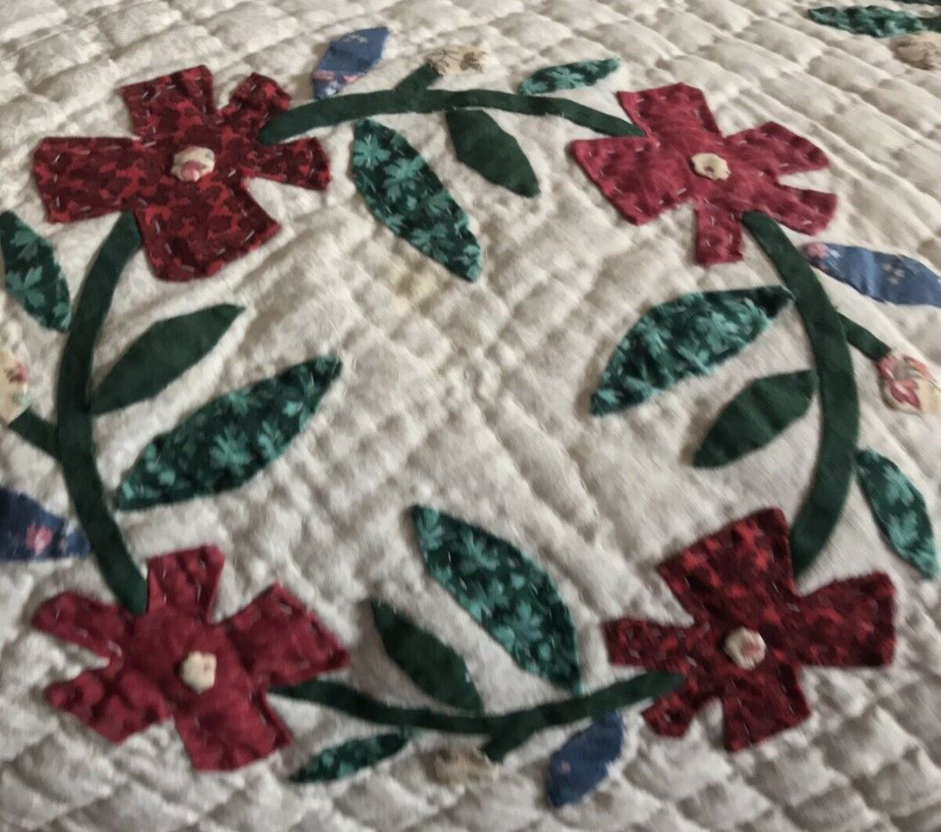 quilt-applique-ArchQuilts-handstitched.JPG