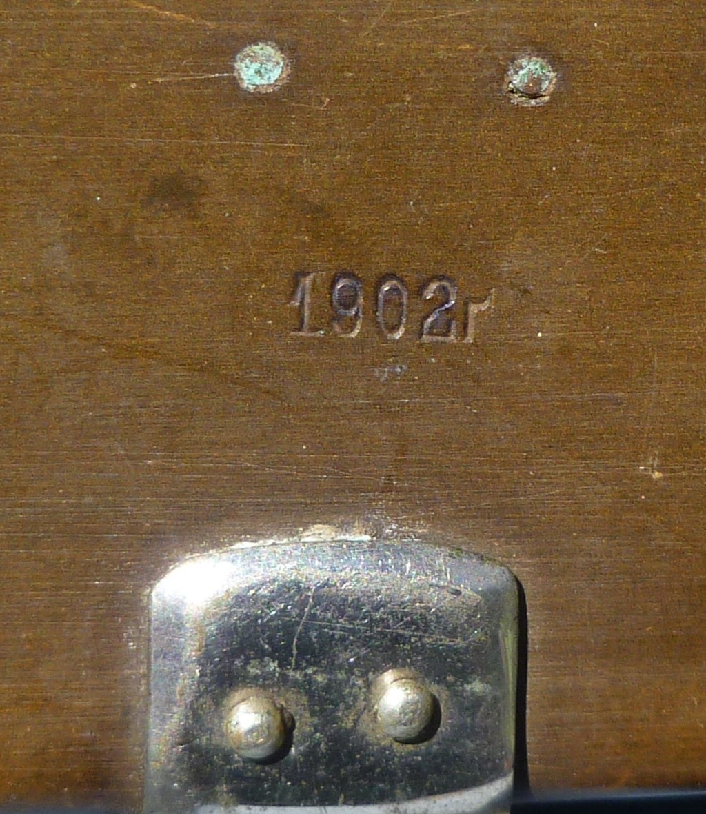 r1.jpg