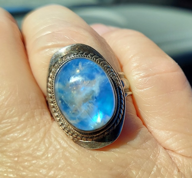 Rainbow Moonstone Berlin Auction.jpg