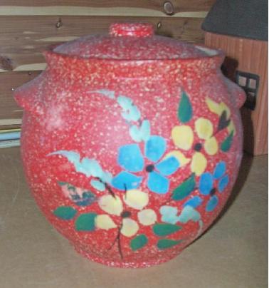 red cookie jar.jpg
