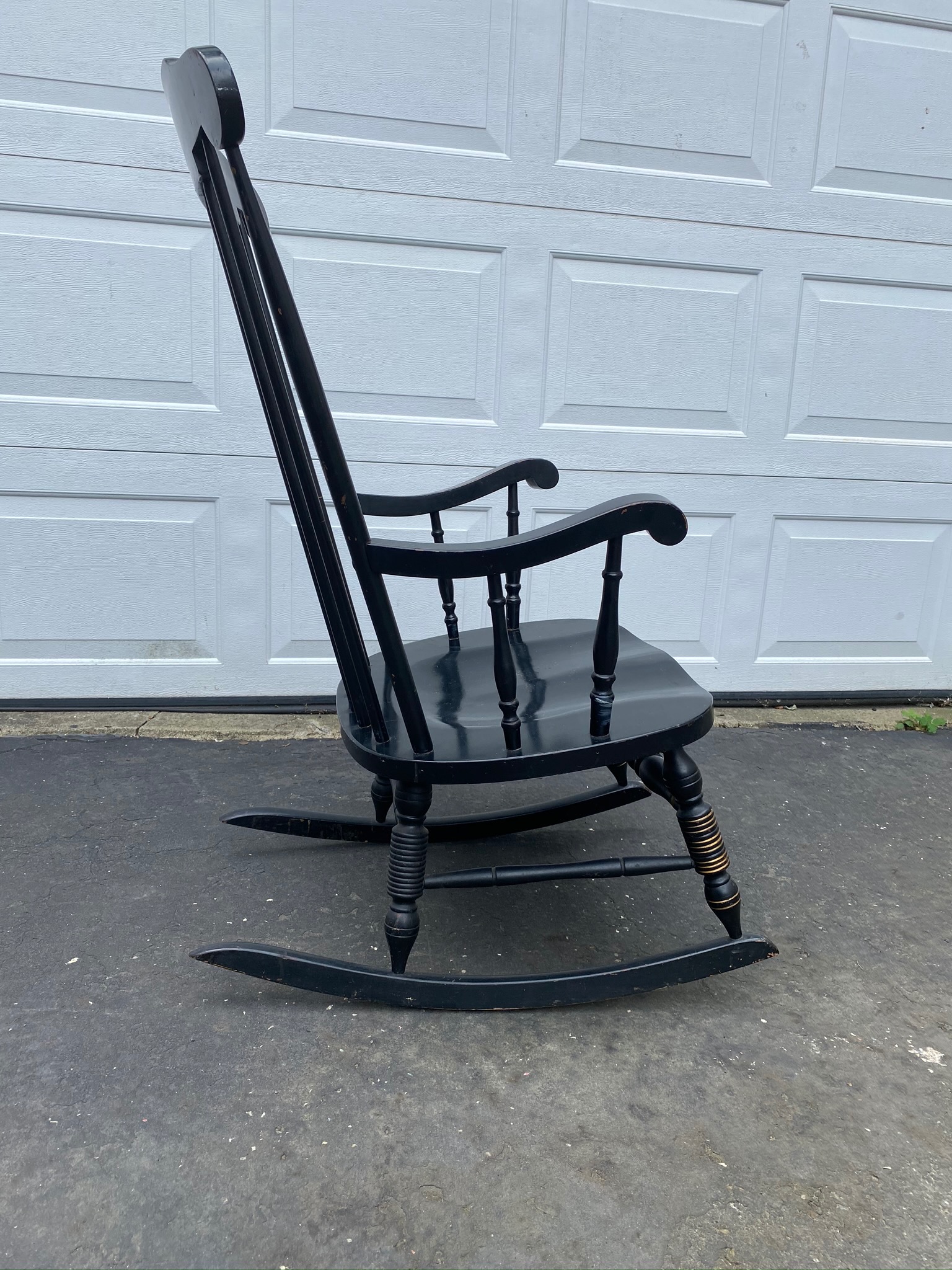 Rocker--02-fr side_8092.jpg