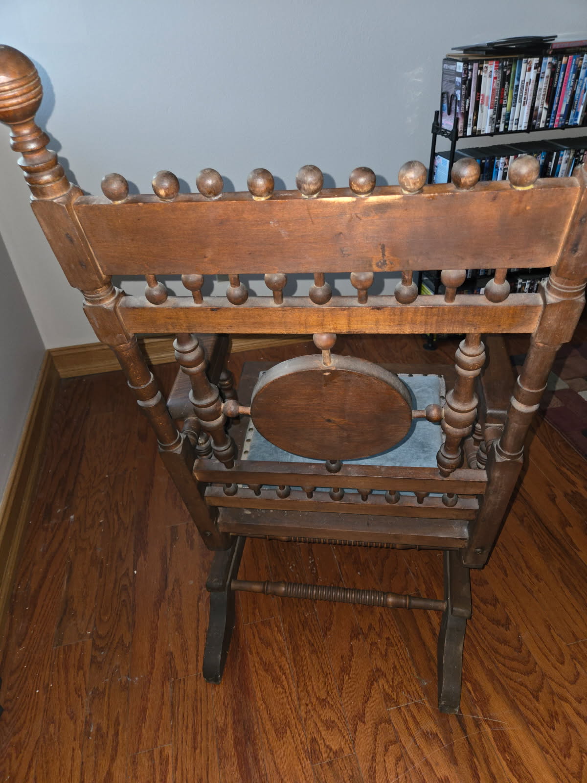 RockingChair2.jpg