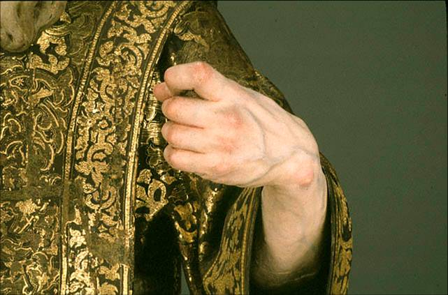 Roldan, St. Ginés-hand, brocade.jpg