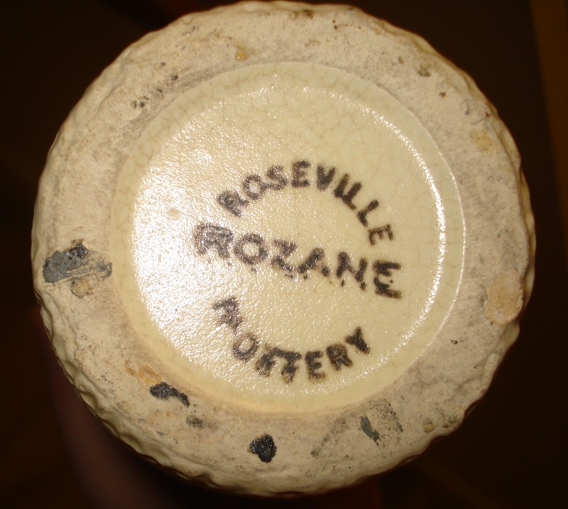 roseville pottery mark 2.jpg