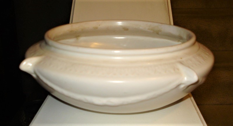 roseville white bowl.jpg