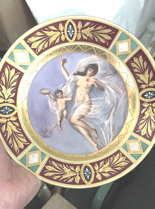 ROYAL VIENNA PLATE ANGELS.jpg