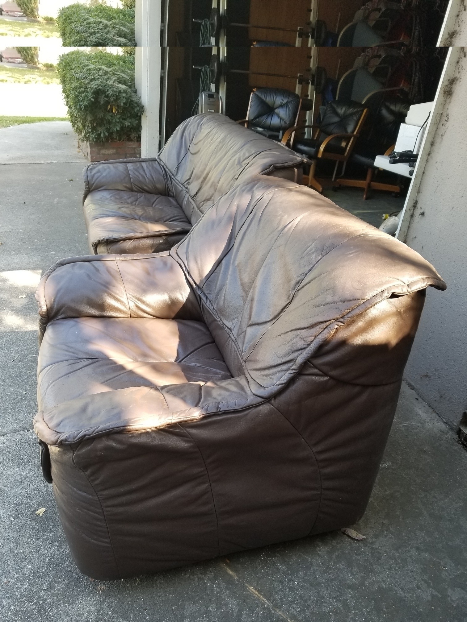 Small leather couch ANY info Antiques Board