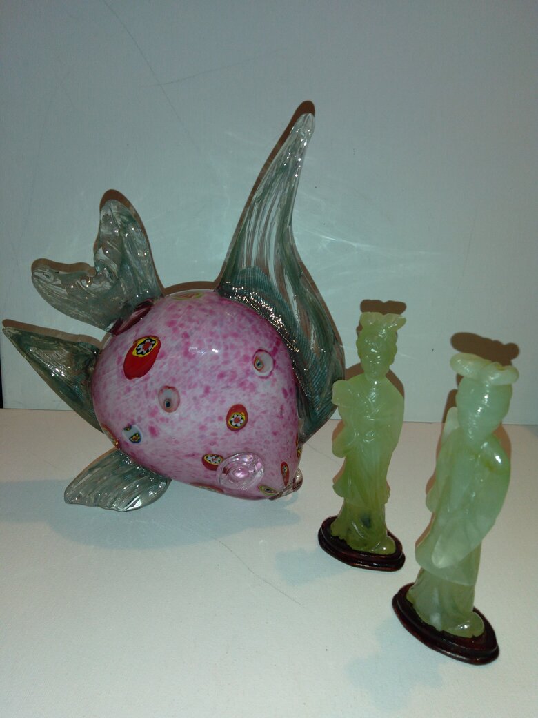 rsz_1estae_sale_haul_murano_glass_fish_&_2_jade_guan_yin_statues_33_002.jpg