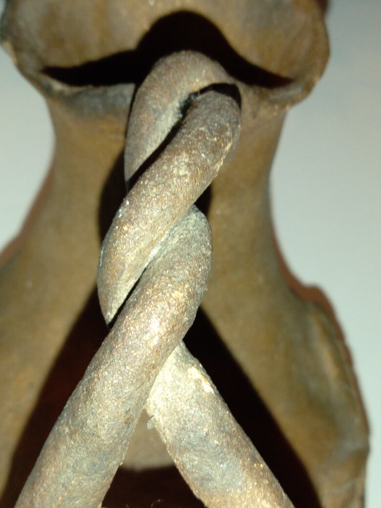 rsz_antique_native_american_wedding_vase_006 (1).jpg